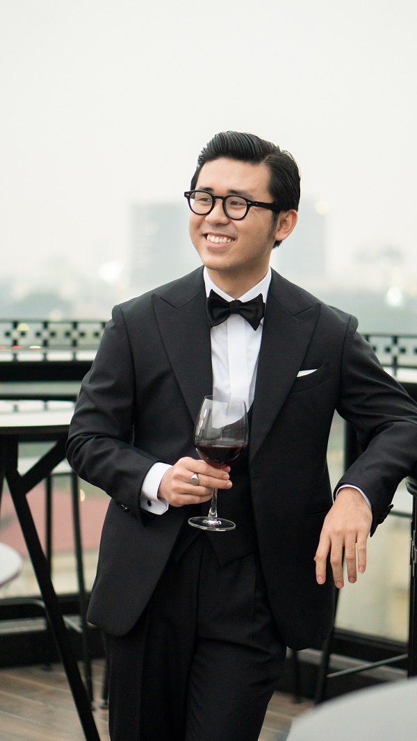 tuxedo vs suit