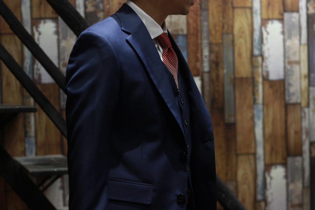 How to preserve a suit?